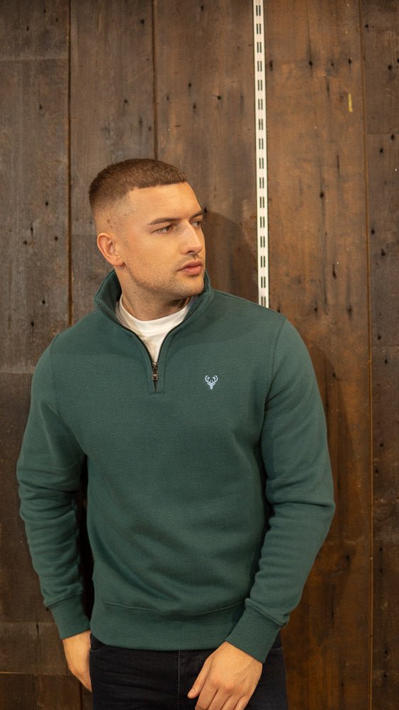 How to Best Style a Men’s Half Zip Sweater: A Guide for Effortless Style - Paraffin Store